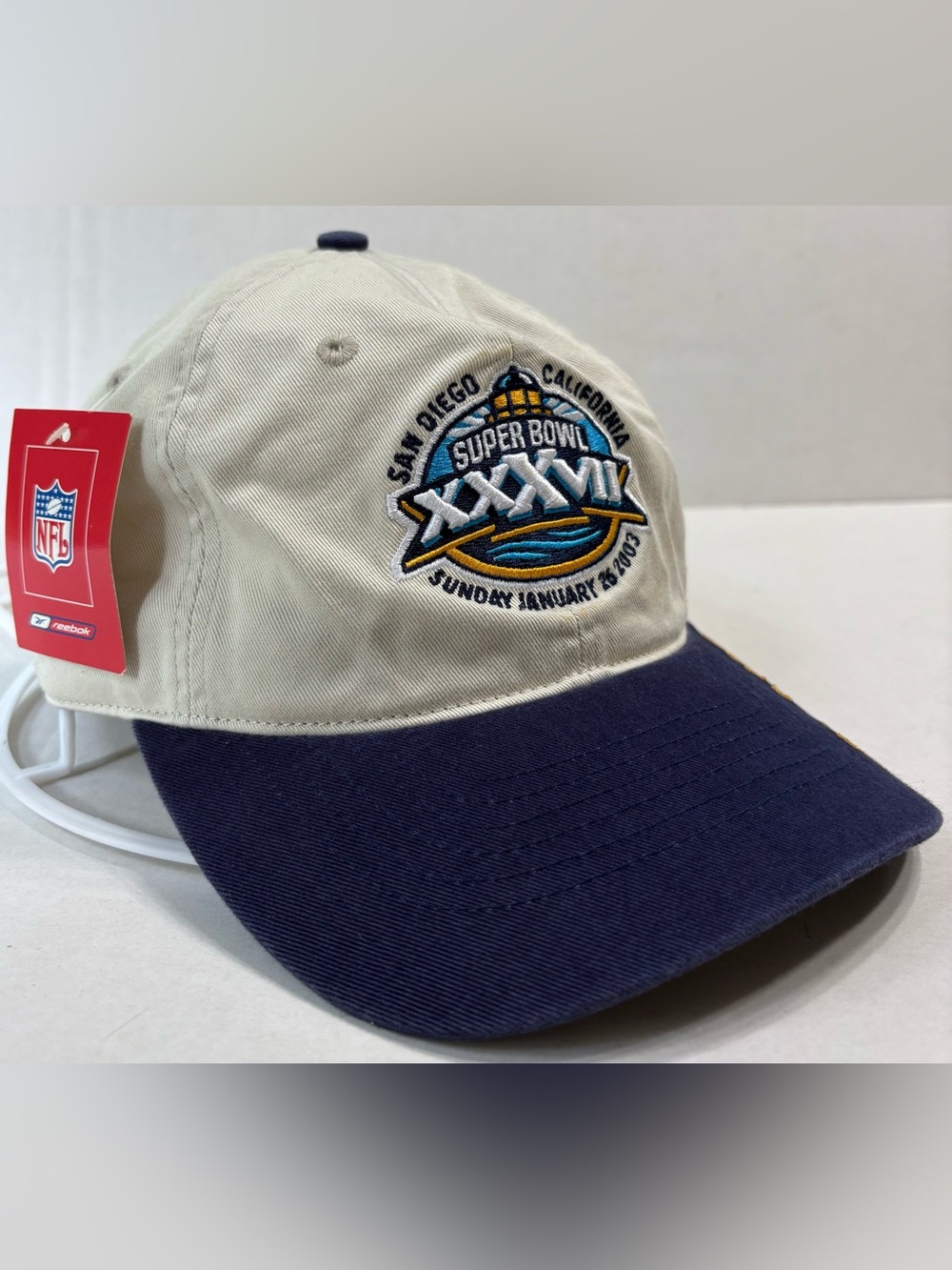 NWT Reebok Super Bowl XXXVII (37) Hat Cap San Diego 2003 NFL Deadstock Strapback